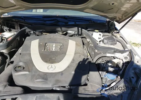 2010 Mercedes-Benz E 550 4Matic из США, поврежденный, VIN WDDHF9AB5AA212545